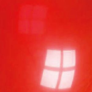 BALLOON NO. 24 CRYSTAL CHERRY RED